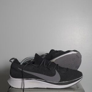 Nike Zoom Fly Flyknit - Gunsmoke Grey/Black - Men's Size 11 - Fair Condition